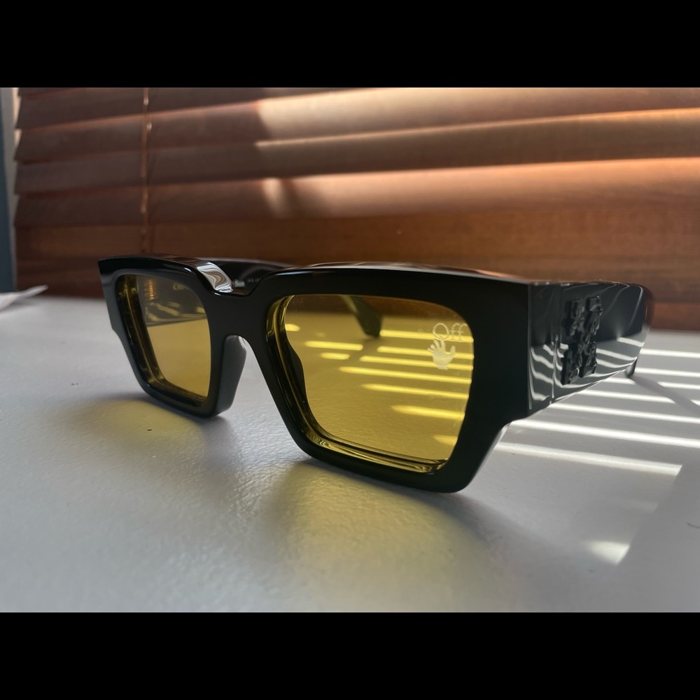 Never Worn Authentic Off~White Glasses